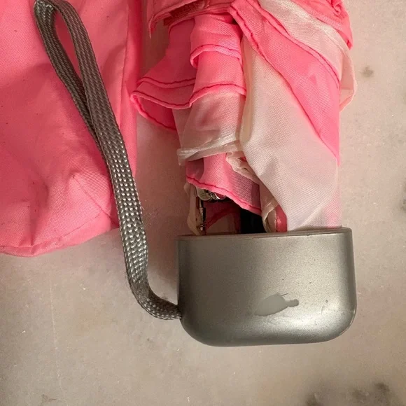 Baby Phat Pink and White Umbrella Travel Umbrella - Picture 3 of 8